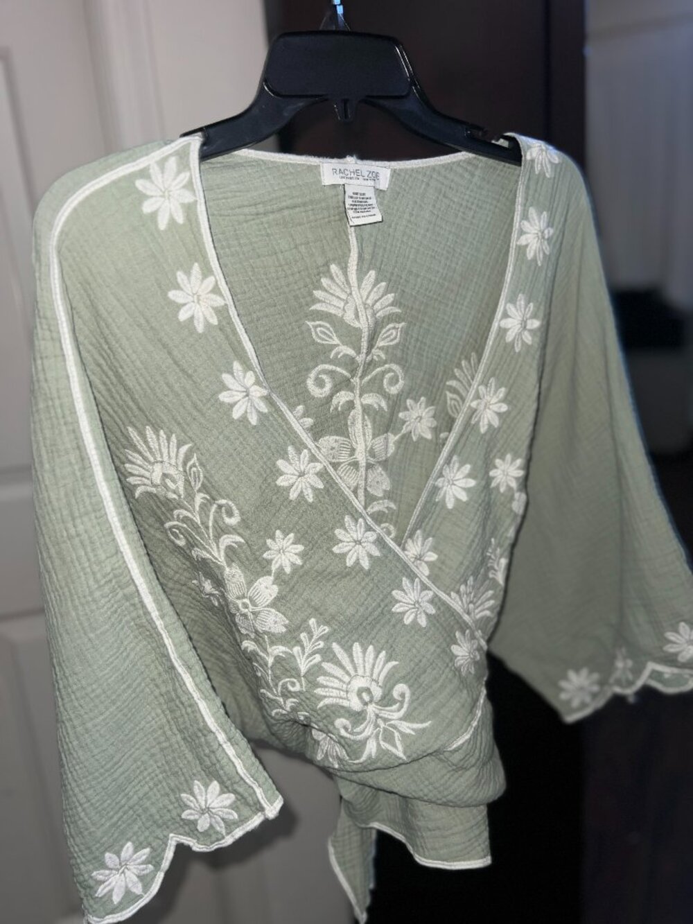 Rachel Zoe Pastel Sage Green White Embroidered Tie Wrap Top OS